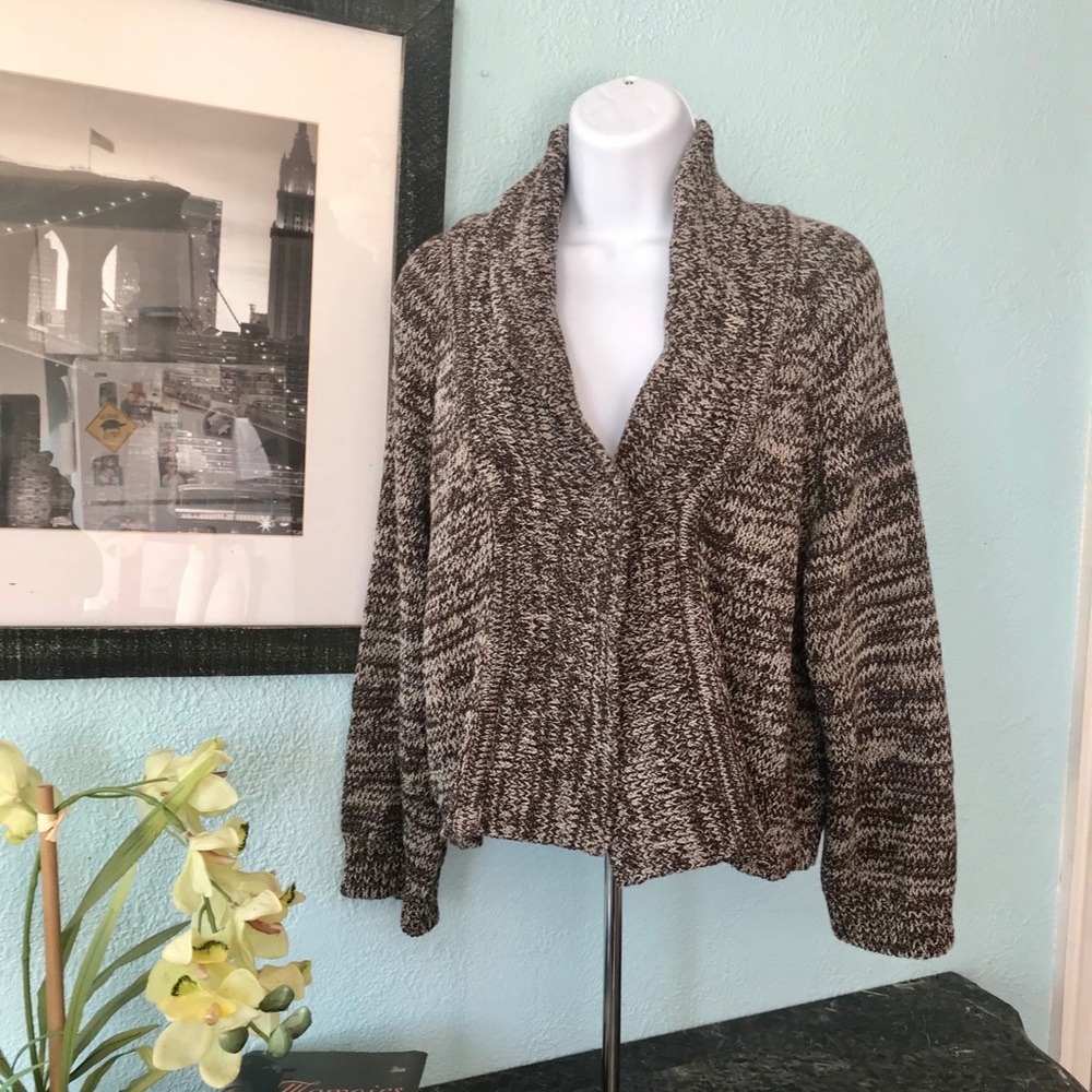 .Rafaella Extra Large 1 snap cardigan